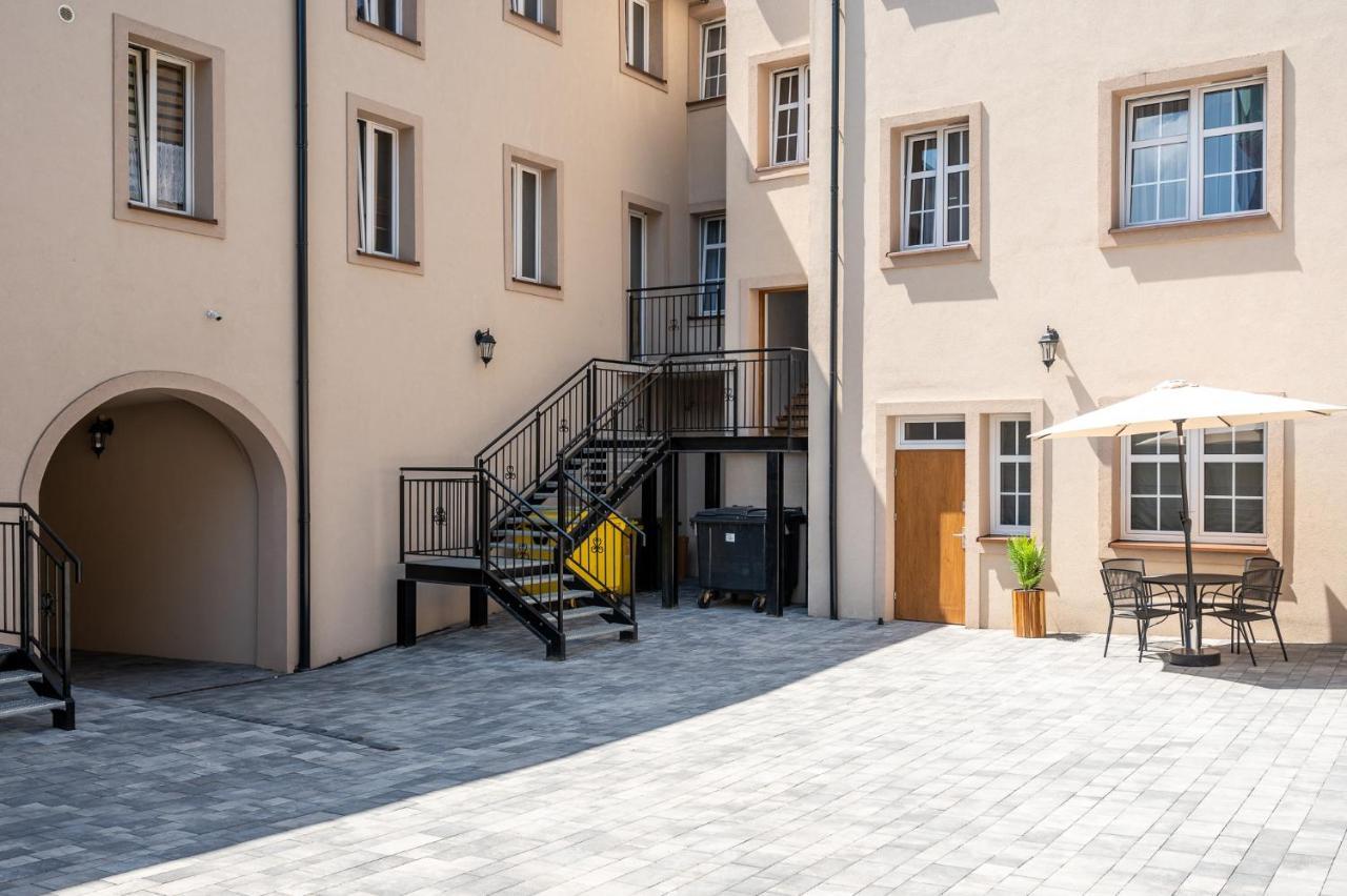 Central Platinum Apartments 23 Рыбник Экстерьер фото